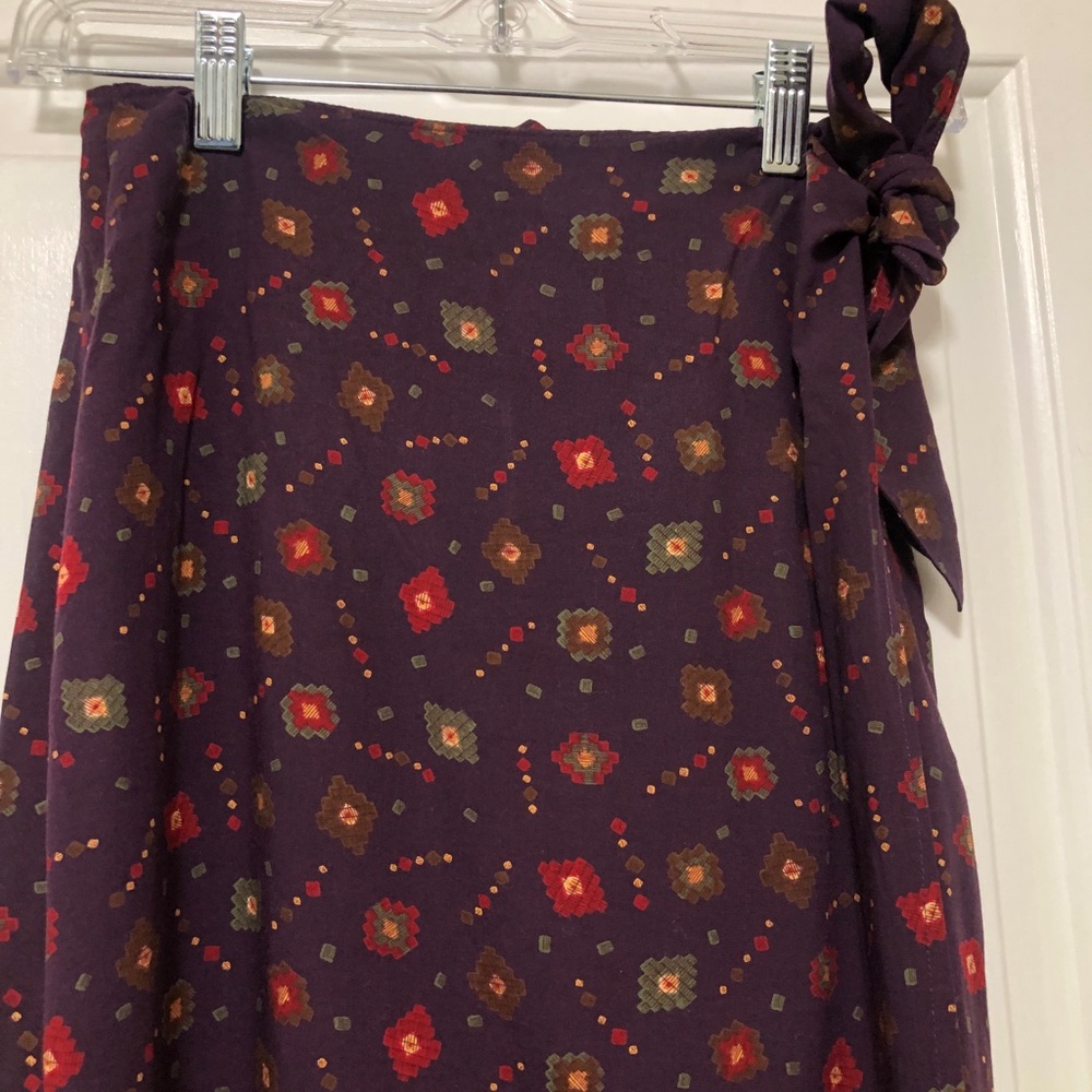 Floral Tie-Waist Maxi Skirt in Plum size M - Picture 5 of 8